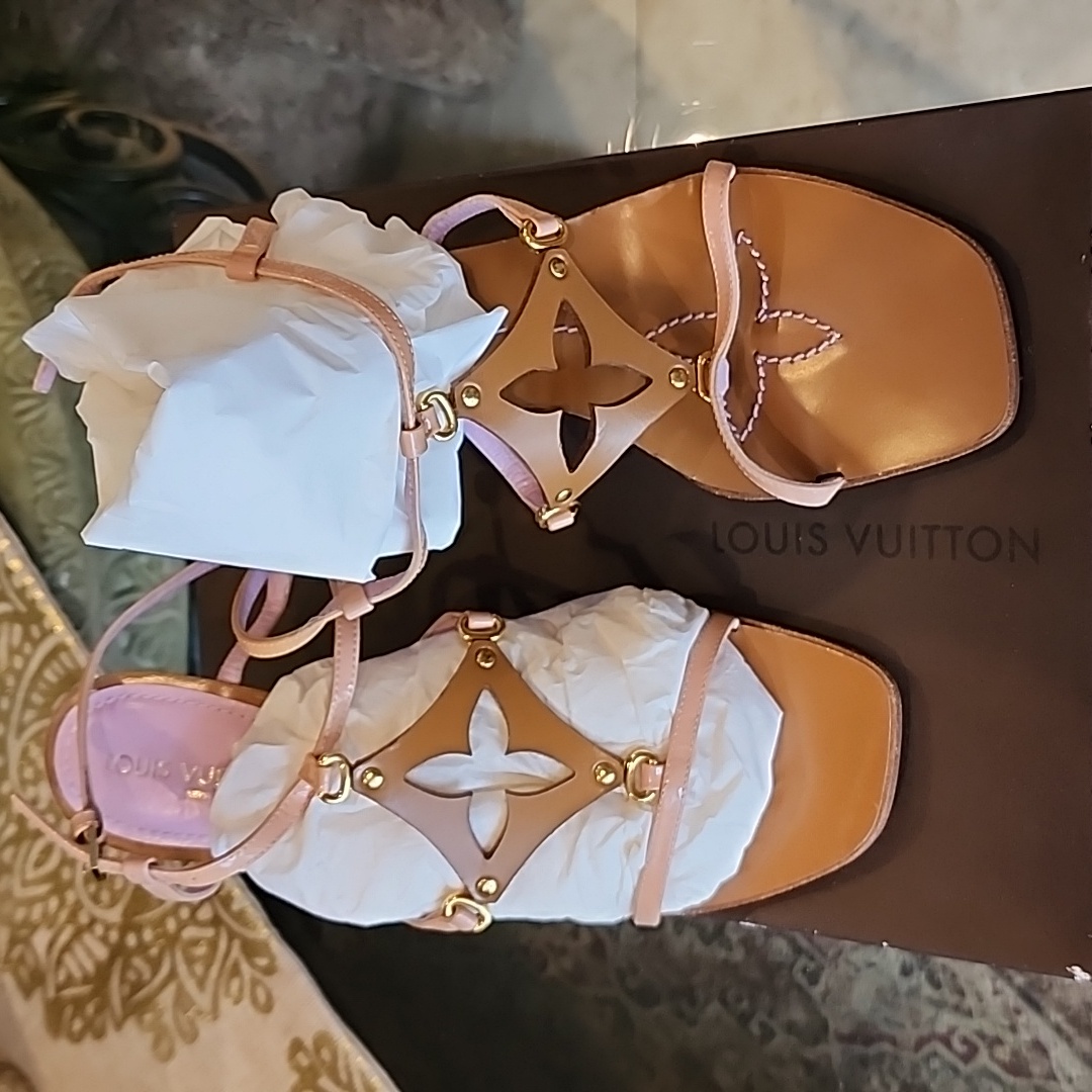 Louis Vuitton Sandals I